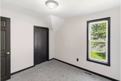 1035 E Main Street, Mankato, MN 56001 - Photo 25