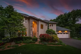 381 Del Rio Dr, Chanhassen, MN 55317 - Photo 21