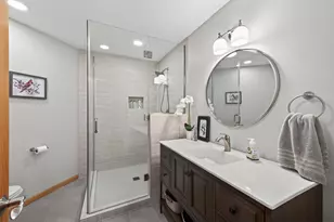 381 Del Rio Dr, Chanhassen, MN 55317 - Photo 65