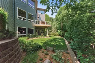 381 Del Rio Dr, Chanhassen, MN 55317 - Photo 5