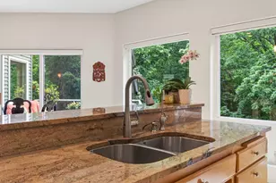 381 Del Rio Dr, Chanhassen, MN 55317 - Photo 29