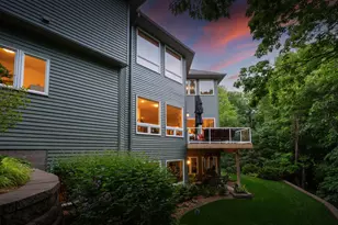 381 Del Rio Dr, Chanhassen, MN 55317 - Photo 29