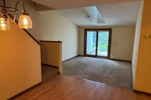 5304 Highpointe Terrace, Bloomington, MN 55437 - Photo 9