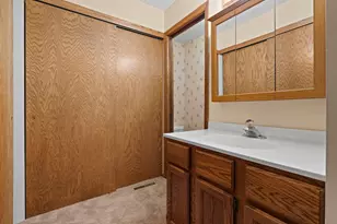 5304 Highpointe Terrace, Bloomington, MN 55437 - Photo 29
