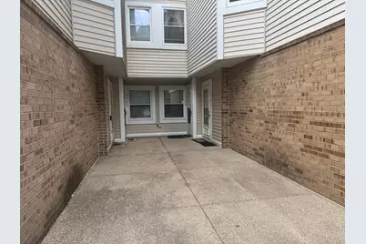 5304 Highpointe Terrace, Bloomington, MN 55437 - Photo 3