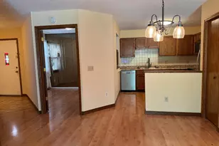 5304 Highpointe Terrace, Bloomington, MN 55437 - Photo 5