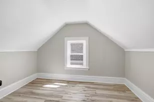 3036 Clinton Ave, Minneapolis, MN 55408 - Photo 19