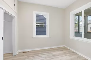 3036 Clinton Ave, Minneapolis, MN 55408 - Photo 13