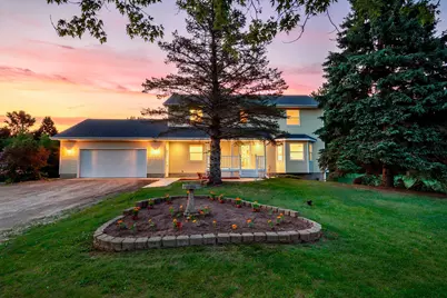 2733 Neal Avenue N, Stillwater, MN 55082 - Photo 3