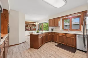 1473 Windemere Dr NE, Fridley, MN 55421 - Photo 7