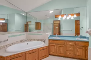 2602 Rivers Bluff Ln, Anoka, MN 55303 - Photo 13