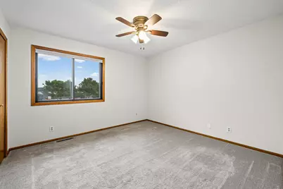1346 Cope Avenue E, Maplewood, MN 55109 - Photo 15