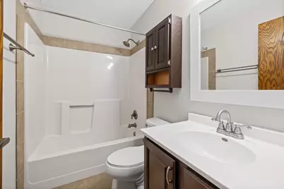 1346 Cope Avenue E, Maplewood, MN 55109 - Photo 19
