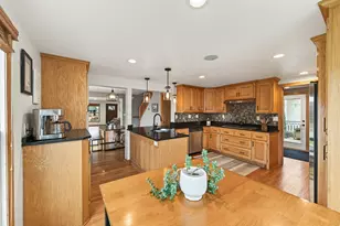 2084 4th St, White Bear Lake, MN 55110 - Photo 15