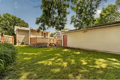 212 10 1/2 Street SE, Rochester, MN 55904 - Photo 5