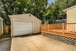 212 10 1/2 Street SE, Rochester, MN 55904 - Photo 3
