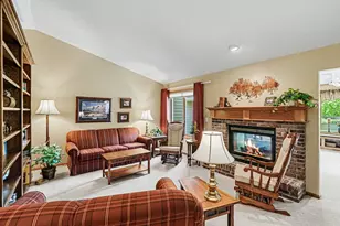 608 Cherrywood Ct, Red Wing, MN 55066 - Photo 7