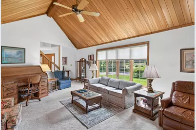 6115 Mount Normandale Drive, Bloomington, MN 55438 - Photo 5