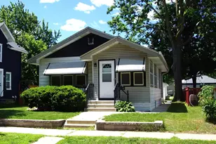 2804 37th Ave S, Minneapolis, MN 55406 - Photo 1