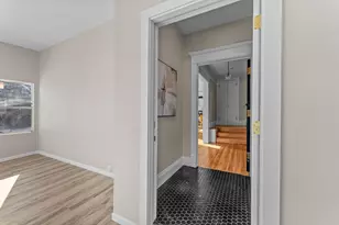 2320 Humboldt Ave S, Minneapolis, MN 55405 - Photo 9