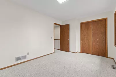 6666 Xerxes Place N, Brooklyn Center, MN 55430 - Photo 15