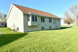 309 Iowa Ave, Hoffman, MN 56339 - Photo 3