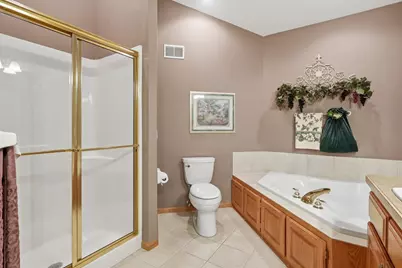 1887 Magnolia Lane N, Plymouth, MN 55441 - Photo 15