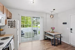 13229 Bush Ln, Eden Prairie, MN 55347 - Photo 11