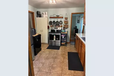 433 Evergreen Park, Litchfield, MN 55355 - Photo 5