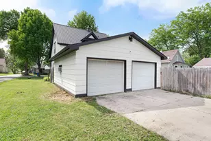 443 N Pine Ave, Owatonna, MN 55060 - Photo 3