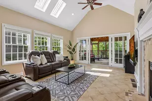 1981 Topaz Dr, Chanhassen, MN 55317 - Photo 17