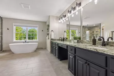 1981 Topaz Drive, Chanhassen, MN 55317 - Photo 31