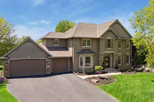 1981 Topaz Dr, Chanhassen, MN 55317 - Photo 1