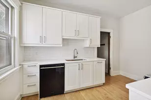 2441 Dupont Ave S, Minneapolis, MN 55405 - Photo 29