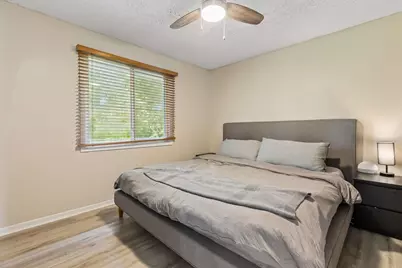 6919 Calgary Road, Woodbury, MN 55125 - Photo 9