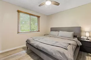 6919 Calgary Rd, Woodbury, MN 55125 - Photo 9