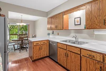 825 Martha Lake Court, Shoreview, MN 55126 - Photo 7