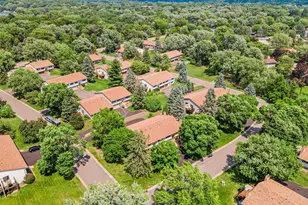 825 Martha Lake Ct, Shoreview, MN 55126 - Photo 29