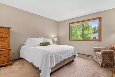 825 Martha Lake Court, Shoreview, MN 55126 - Photo 11