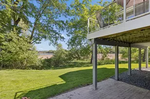 1807 Timberline Trail, Minnetonka, MN 55305 - Photo 47