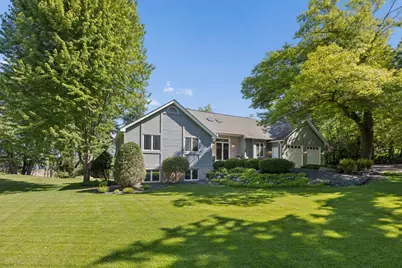 1807 Timberline Trail, Minnetonka, MN 55305 - Photo 3