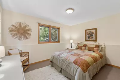 1807 Timberline Trail, Minnetonka, MN 55305 - Photo 29