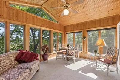 1807 Timberline Trail, Minnetonka, MN 55305 - Photo 15