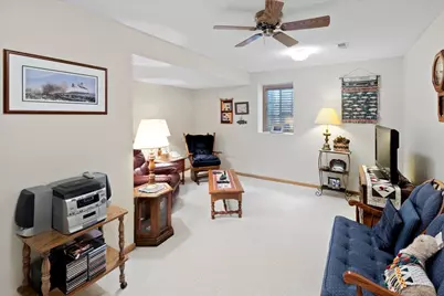 2084 Vierling Drive E, Shakopee, MN 55379 - Photo 31