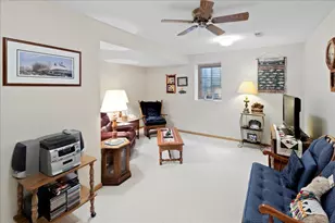 2084 Vierling Dr E, Shakopee, MN 55379 - Photo 31
