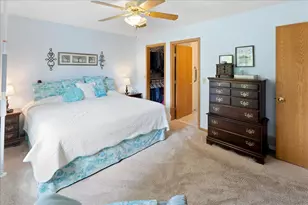 2084 Vierling Dr E, Shakopee, MN 55379 - Photo 23