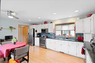 2084 Vierling Dr E, Shakopee, MN 55379 - Photo 11
