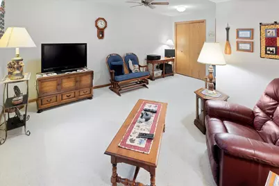 2084 Vierling Drive E, Shakopee, MN 55379 - Photo 33