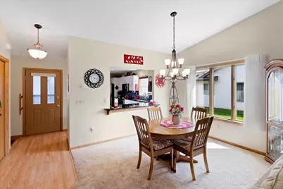 2084 Vierling Drive E, Shakopee, MN 55379 - Photo 19