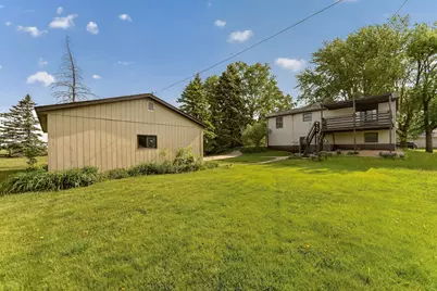 105 6th Avenue NW, Dodge Center, MN 55927 - Photo 3